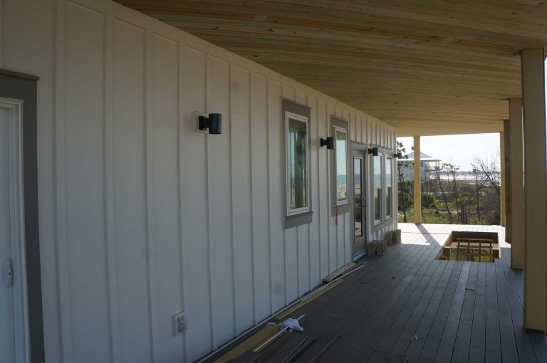 Large upper deck of home under construction.